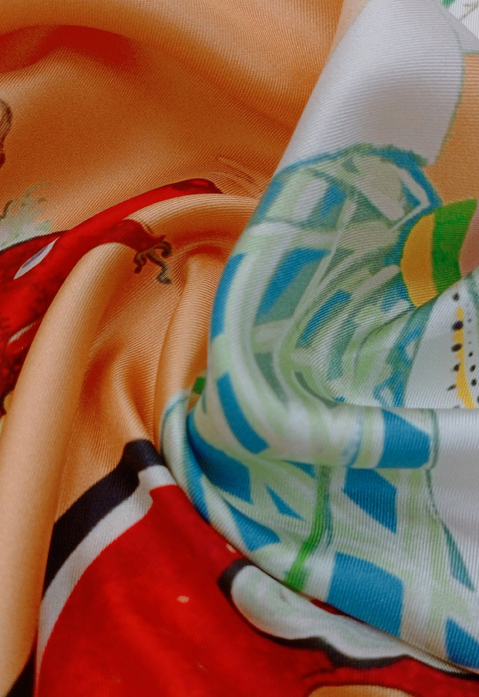 Bjanka Silk