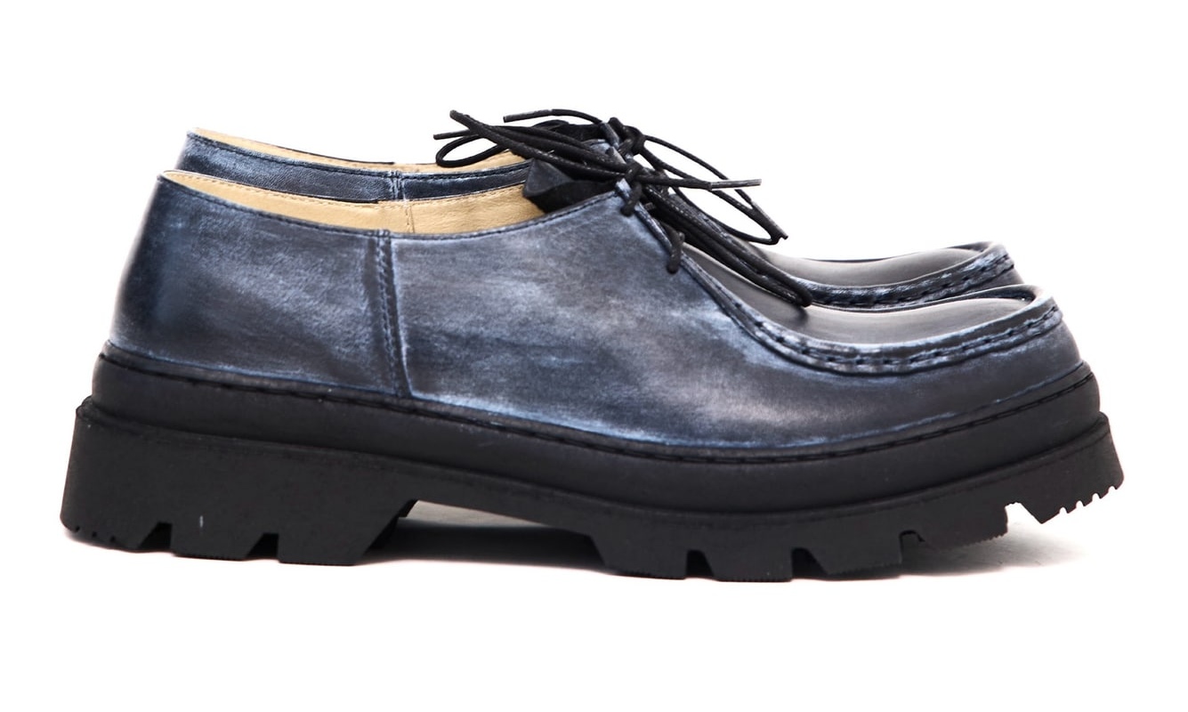 MISLISTUDIO MOCTOE Black ARCHIVE — полный силуэт дерби